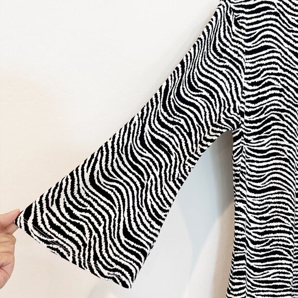 J. McLaughlin Catalina Cloth Zebra Print Flare Sleeve Knee Length Dress Large - Picture 4 of 8